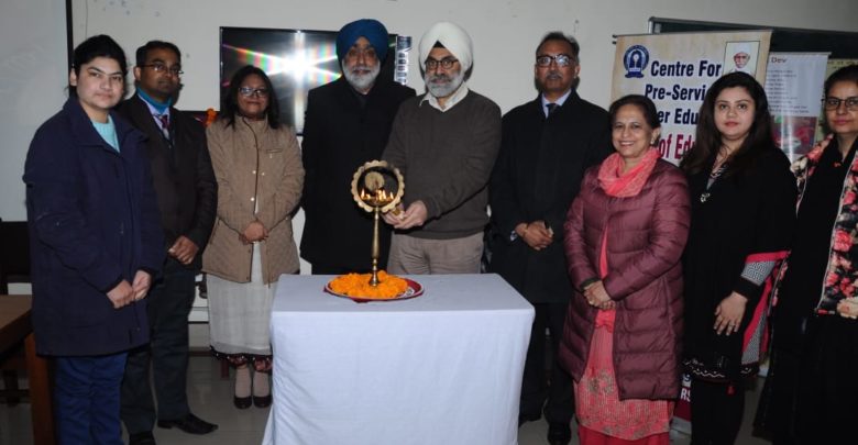 GNDU faculty proficient in MOOC pedagogy workshop concluded