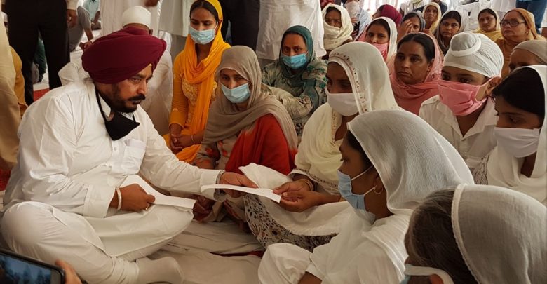 ਨਾਇਬ ਸੂਬੇਦਾਰ ਮਨਦੀਪ ਸਿੰਘ ਦੀ ਸ਼ਹਾਦਤ 'ਤੇ ਪੰਜਾਬ ਅਤੇ ਪੂਰੇ ਦੇਸ਼ ਨੂੰ ਮਾਣ; ਪੰਜਾਬ ਸਰਕਾਰ ਵੱਲੋਂ 50 ਲੱਖ ਰੁਪਏ ਦੀ ਸਹਾਇਤਾ -ਧਰਮਸੋਤ