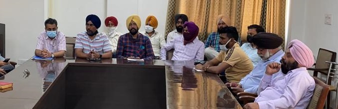 Tug of war begins between Punjabi university VC and its staff